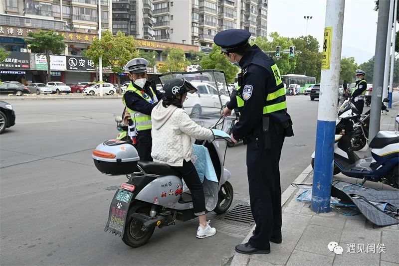 這抹“警”色讓閩侯顏值up