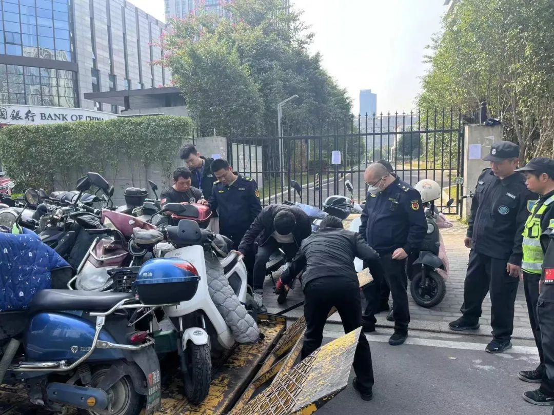 福州高新區(qū)開展非機(jī)動車亂停放專項(xiàng)整治