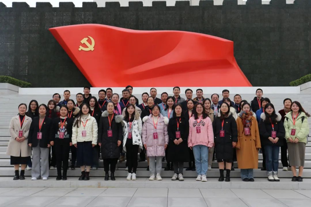 奔赴人民大學(xué)！福州高新區(qū)黨務(wù)干部這場(chǎng)培訓(xùn)很贊！