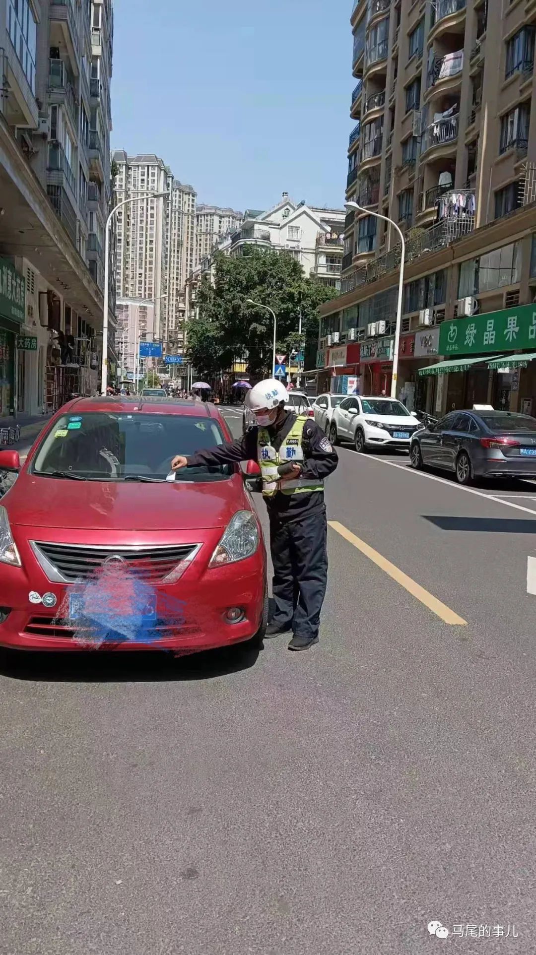 停車莫任性！馬尾交警持續開展違停整治行動