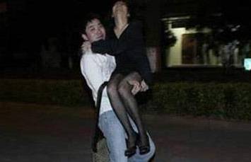 海量圖揭北京深夜那些瘋狂男女
