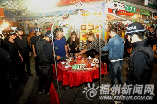 晉安整治流動攤點和大排檔　取締11家夜間大排檔