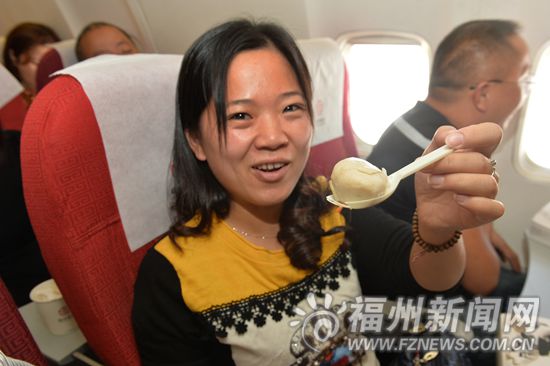 福航開航紀念：萬米高空展風姿　福州航空大不同