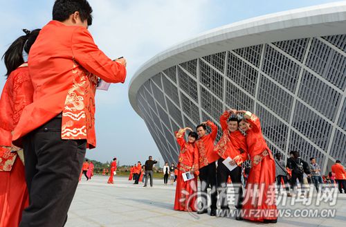 2014年新福州人集體婚禮舉行　百對新人喜結連理 