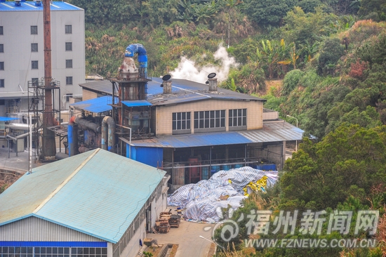 閩侯青口鎮醫療垃圾露天堆放　田地荒蕪空氣變差