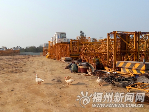 堆場占地到處是垃圾　烏龍江上游沙洲濕地遭侵蝕