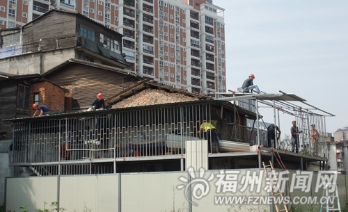 耐心做工作小心拆違建　城管文明執(zhí)法違建戶致謝