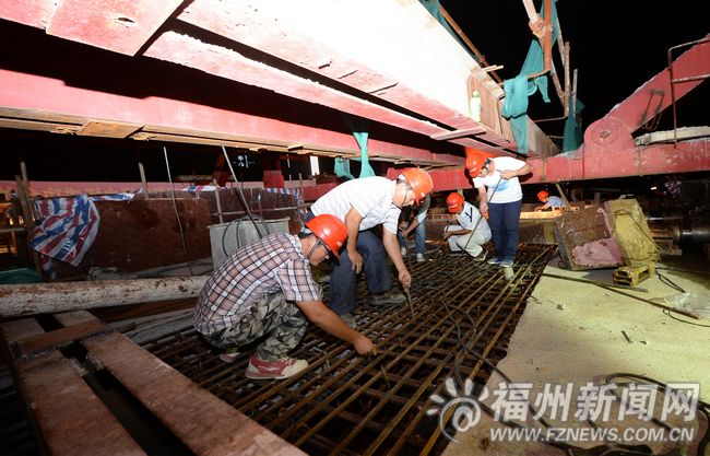 金山大橋復線橋主橋合龍 力爭國慶前具備通車條件