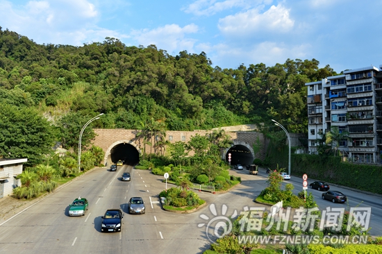 金雞山隧道昨恢復雙向雙洞通行　四車道升八車道