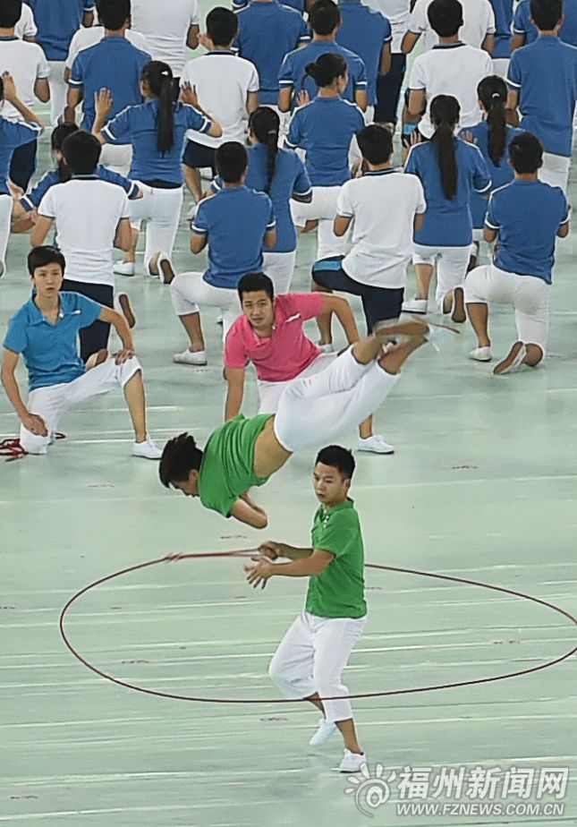 首屆青運會在福州開幕 精彩瞬間定格成美好畫面