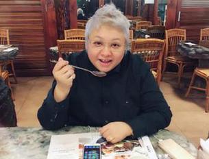 韓紅首爾曬自拍