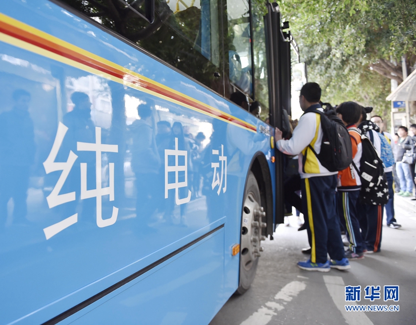 福州新一批純電動公交車陸續投放　助力綠色出行