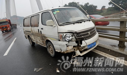 西三環淮安大橋連發事故　造成交通擁堵近3小時