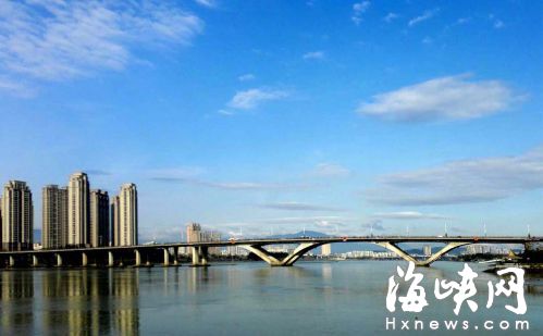 “福州藍”刷屏微博朋友圈　今起三天雨水再光臨