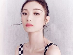 倪妮張天愛開始秀鎖骨啦 最美鎖骨女星盤點