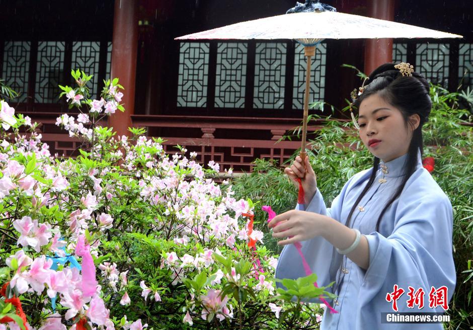 福州再現古老花朝祈福儀式 十二位少女為春祈福