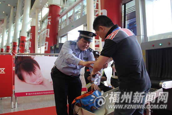 民警陳劍暉護航海交會7年　牢記場館內(nèi)900個探頭