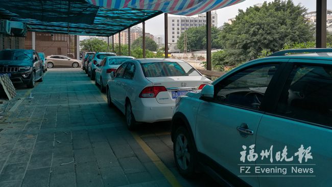 網(wǎng)友反映內(nèi)河步行道建停車場　建設(shè)方稱私人產(chǎn)權(quán)