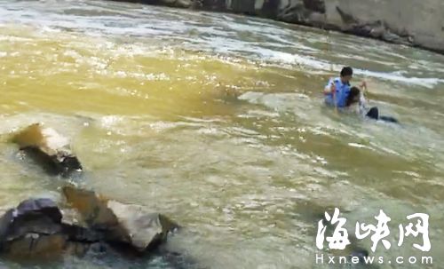 閩清3天接連發生2起落水事件　警民聯手成功施救
