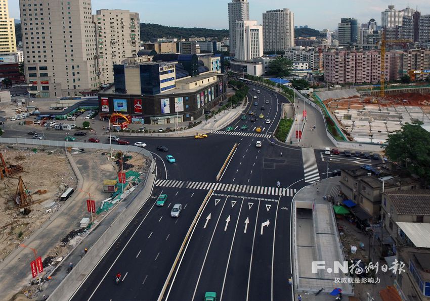 火車站站西路主體工程完工　配雙層地下通道開放