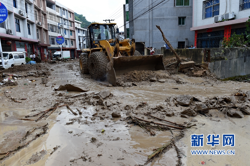 臺風后閩清搶險救災緊張進行 已轉移人口34324人