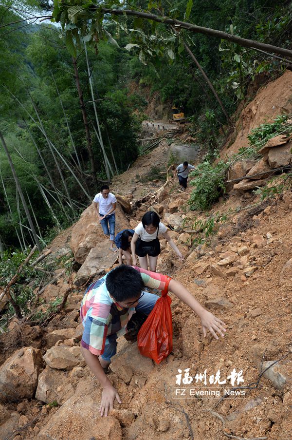 福州市防抗臺風“尼伯特”紀實:凝心聚力渡難關