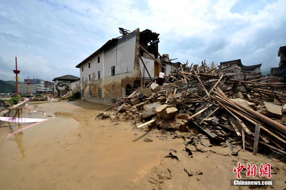 臺風“尼伯特”造成福建閩清宏琳厝景區毀損嚴重
