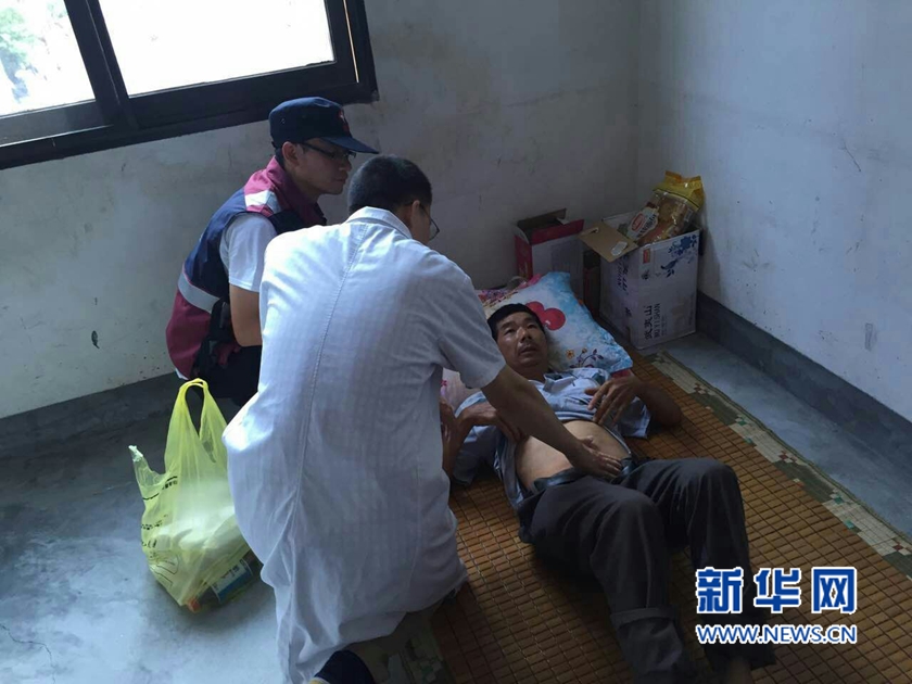 大批醫療救援隊趕赴臺風災區 建立醫療保障網絡