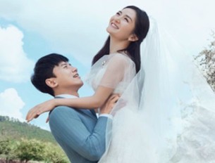 謝娜張杰合體拍大片 結婚五年了還是如此恩愛！