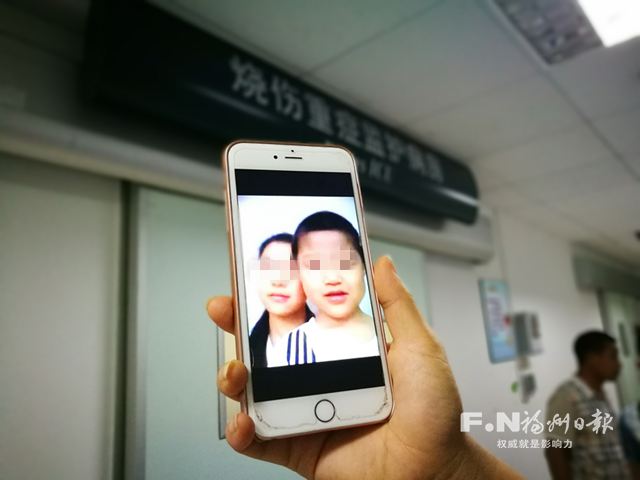 煤氣爆炸瞬間母親緊緊護住8歲兒子 兩人嚴重燒傷