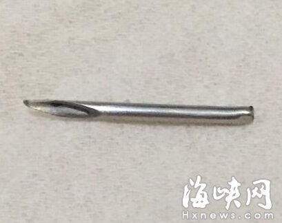 扎破車胎的空心釘，長約1.5厘米