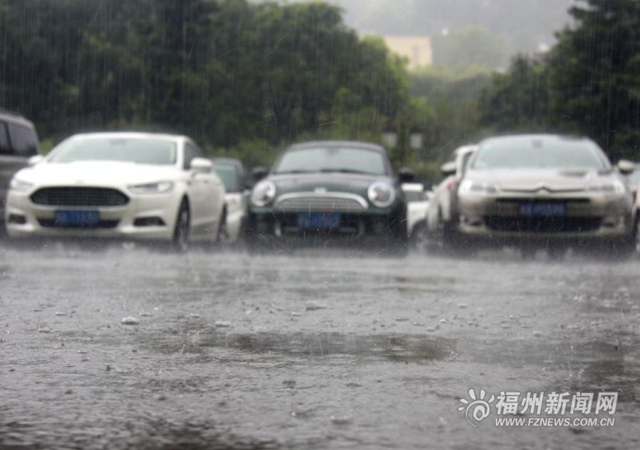 福州:暴雨襲城