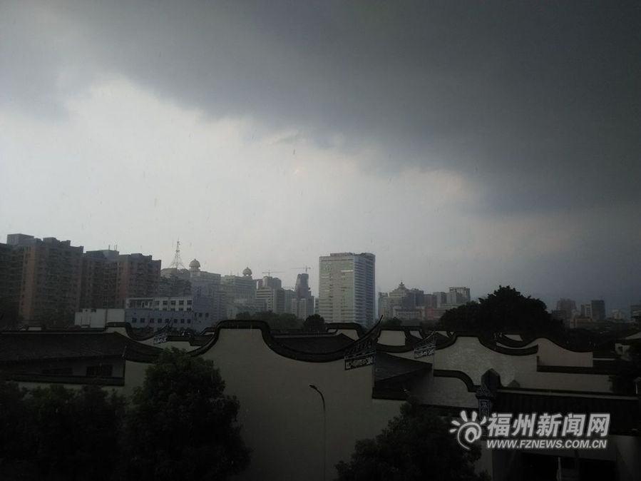 福州:暴雨襲城