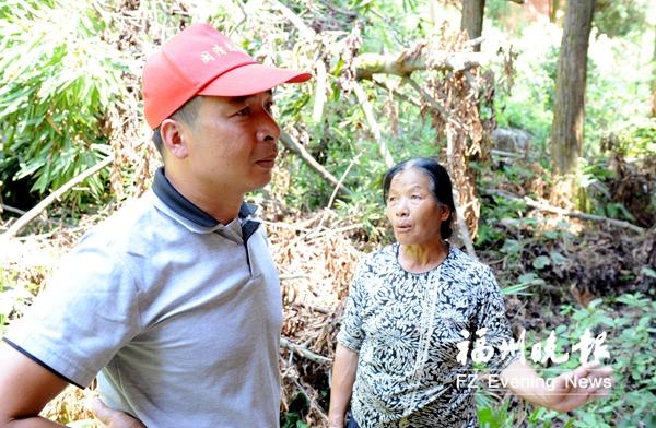 村主任抗災(zāi)9天第10天才顧上家事 母親怪他