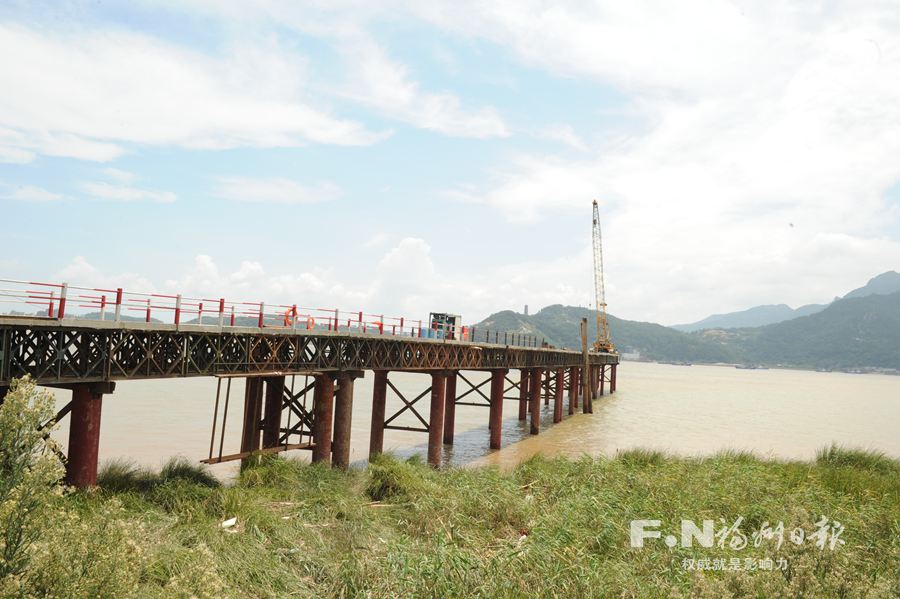 瑯岐特大橋2號橋實現雙向施工 江北岸大橋施工展開