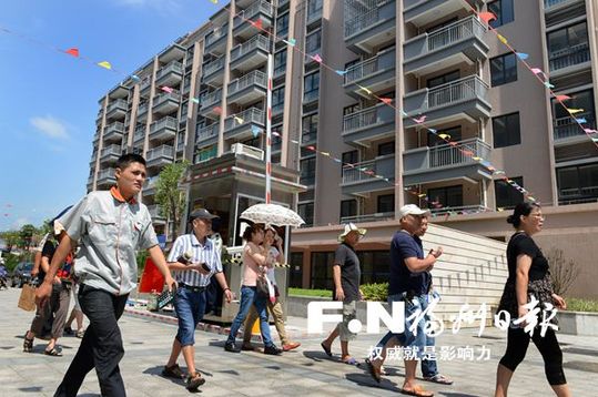 共和路朝陽路舊屋區改造 600多名涉遷群眾集體看房
