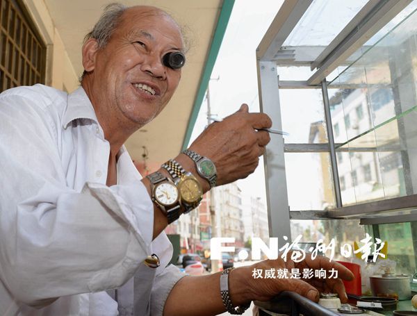 閩清修表師傅:“只要人在,一切都會好起來的！”