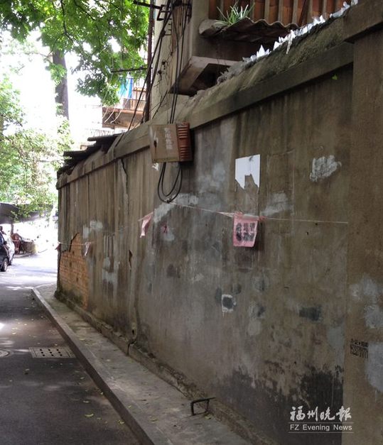 銀湘弄危墻居民盼重建　費用需全體業主共同承擔