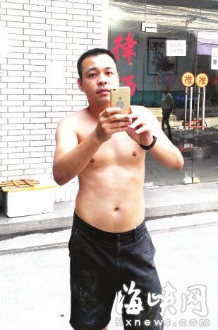  男子言語威脅記者并拍照 